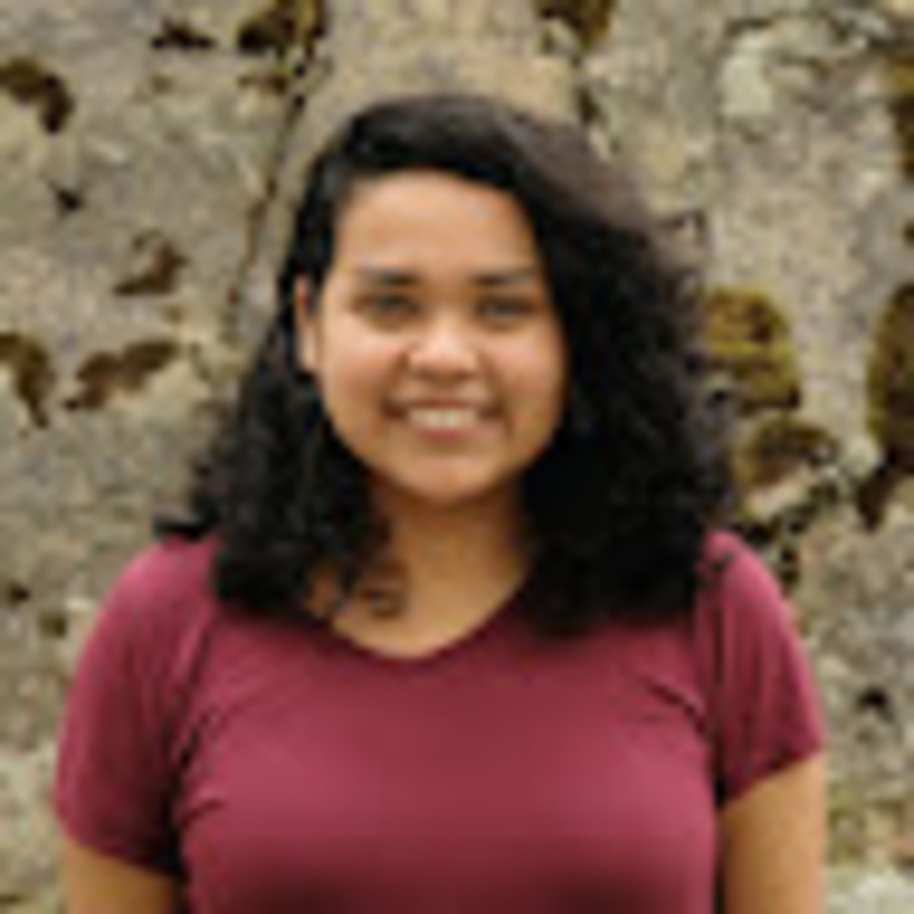 Meet your Posher, Elizabeth